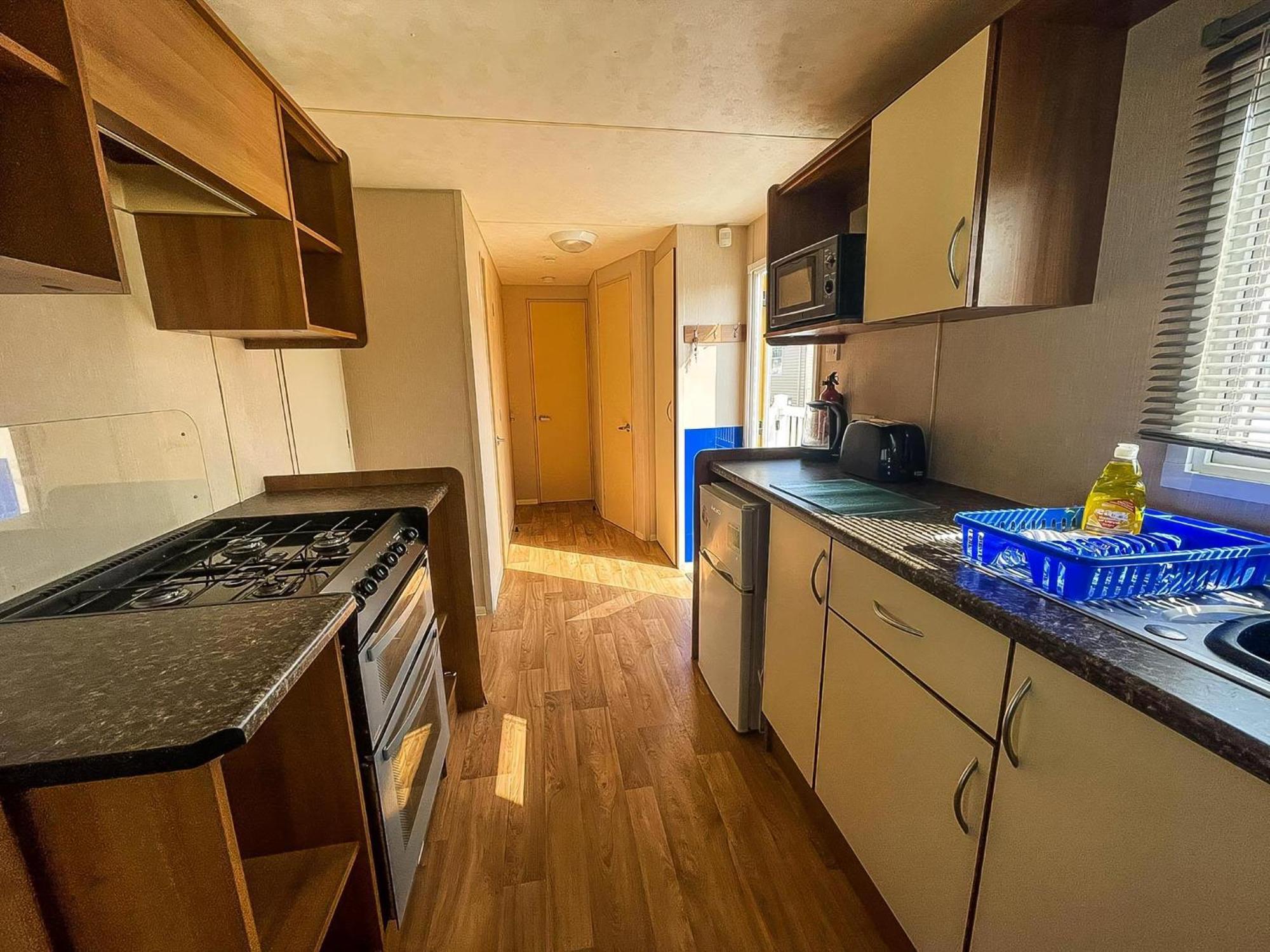 8 Berth Caravan With Decking At Sunnydale In Lincolnshire Ref 35087S Louth  Buitenkant foto