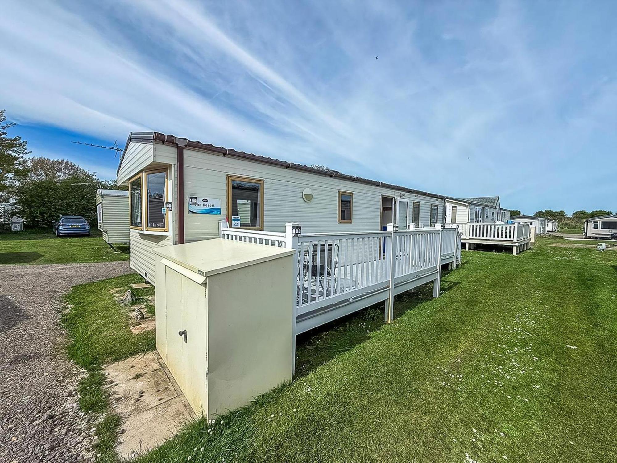 8 Berth Caravan With Decking At Sunnydale In Lincolnshire Ref 35087S Louth  Buitenkant foto